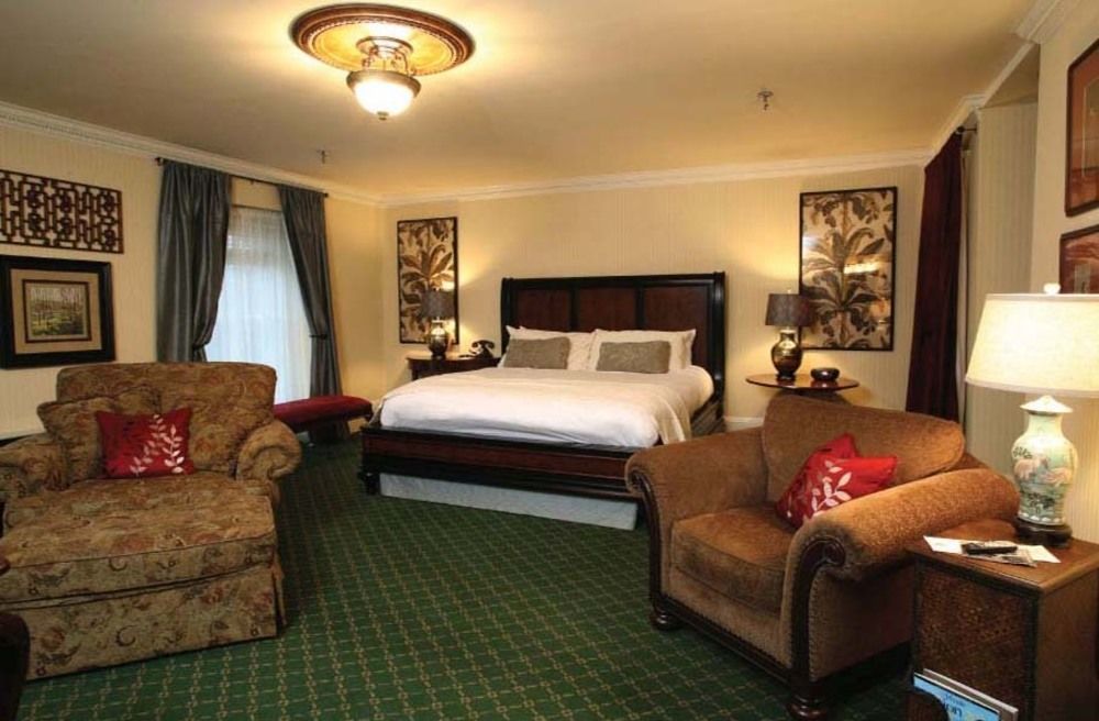 The Martha Washington Inn And Spa Абингдон Экстерьер фото