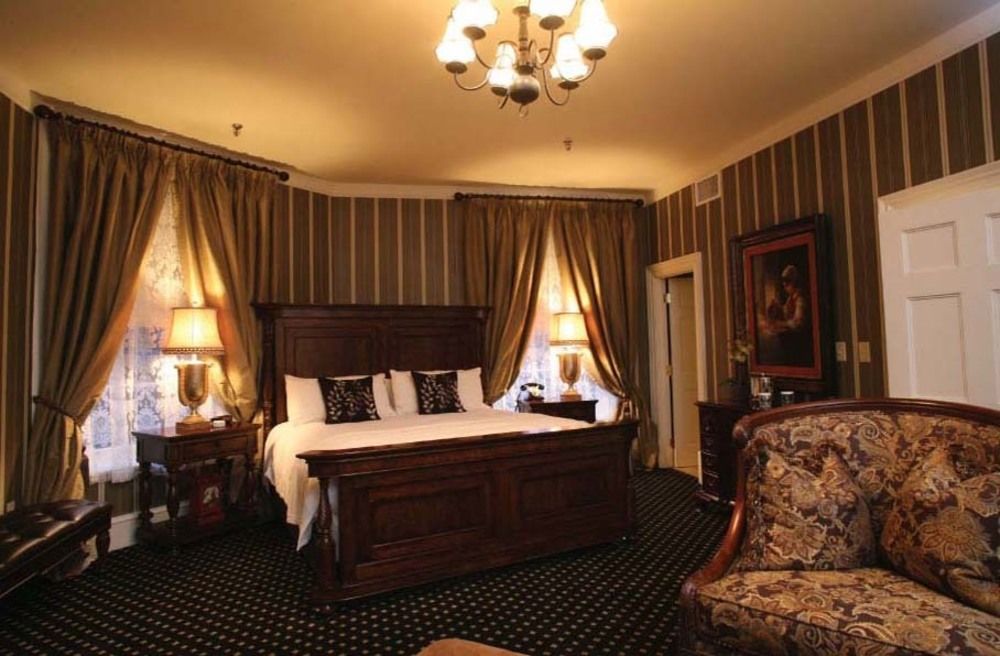 The Martha Washington Inn And Spa Абингдон Экстерьер фото