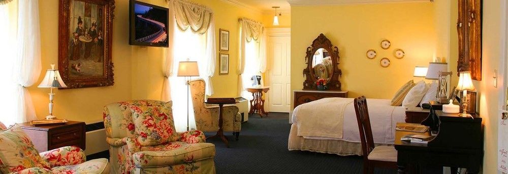 The Martha Washington Inn And Spa Абингдон Экстерьер фото
