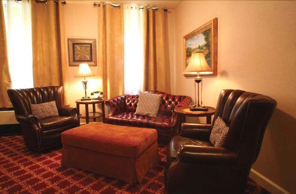 The Martha Washington Inn And Spa Абингдон Экстерьер фото