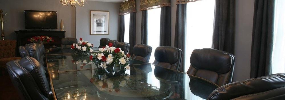 The Martha Washington Inn And Spa Абингдон Экстерьер фото